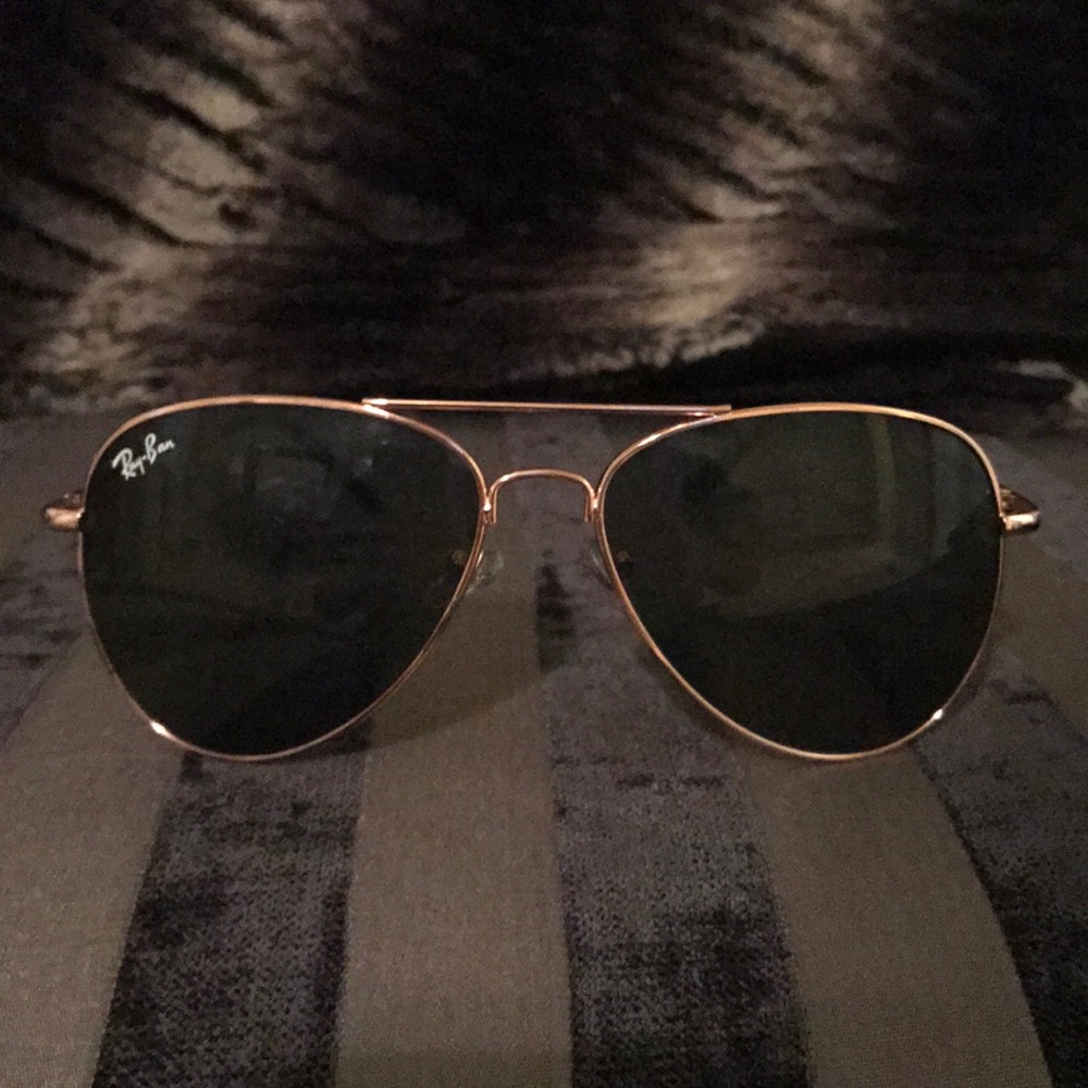 Men's gold ray bans